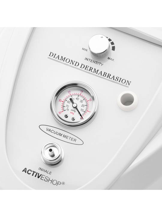 AM60 microdermabrasion device + Syis cosmetics