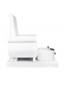 Krystal pedicure station