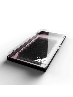 Mavi Lashes Mink Eyelashes 0.05, 12mm long. Profile C. Case