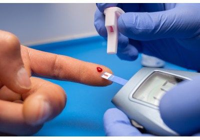 Znaczenie odpowiedniej pielęgnacji stóp dla osób z cukrzycą